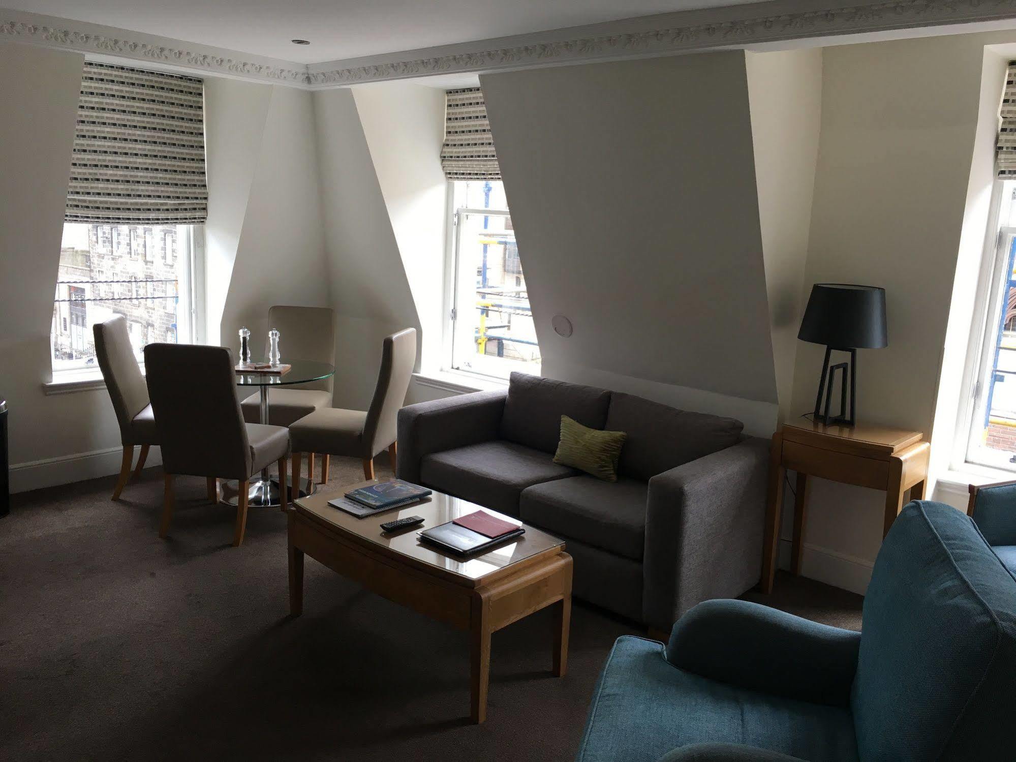 Fountain Court Apartments - Royal Garden Edimburgo Exterior foto