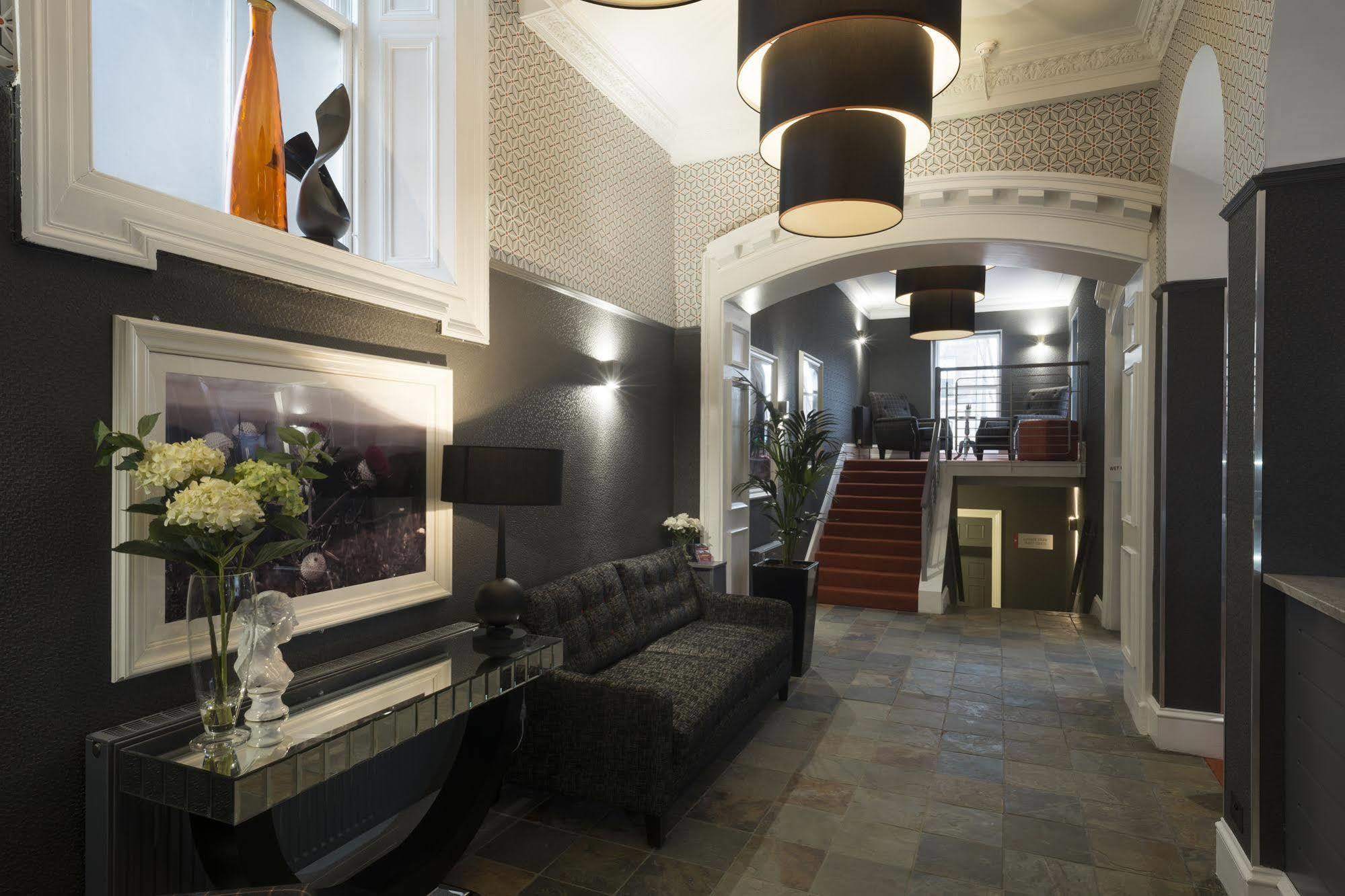 Fountain Court Apartments - Royal Garden Edimburgo Exterior foto